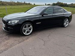 Schwarz Gebraucht 2014 BMW 750 Comfort Edition Limousine | 22.800 € (Fairer Preis)