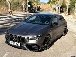 Grau Gebraucht 2020 Mercedes CLA45 AMG Shooting Brake AMG Kombi | 52.500 €