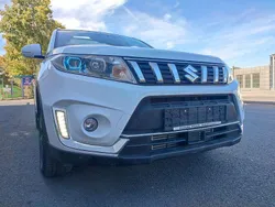 Weiß Gebraucht 2019 Suzuki Vitara Comfort+ SUV | 19.900 € (Fairer Preis)