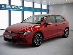 Rot Gebraucht 2021 VW Golf Life Limousine | 20.670 € (Fairer Preis)