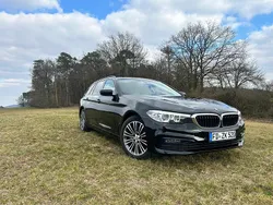 Schwarz Gebraucht 2019 BMW 520 Sport Line Kombi | 18.800 € (Guter Preis)