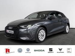 Grau Gebraucht 2022 Audi A3 Basis Limousine | 22.190 € (Guter Preis)