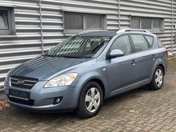 Blau Gebraucht 2010 Kia Ceed Sportswagon Kombi | 5.290 € (Fairer Preis)