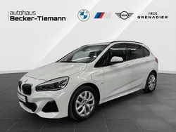 Alpinweiß uni Gebraucht 2019 BMW 225 iPerformance Kombi | 16.998 € (Fairer Preis)