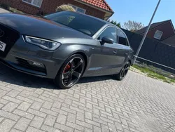 Grau Gebraucht 2014 Audi A3 S-Line Limousine | 15.900 € (Etwas zu teuer)