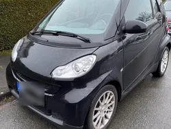 Schwarz Gebraucht 2009 Smart ForTwo Coupé Kleinwagen | 2.100 €