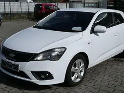 Weiß Gebraucht 2012 Kia ProCeed Kleinwagen | 4.990 € (Guter Preis)