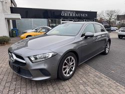 Grau Gebraucht 2020 Mercedes A180 Business Limousine | 18.700 € (Guter Preis)