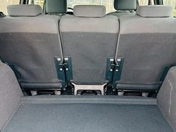 Schwarz Gebraucht 2013 Ford C-MAX Van / Kleinbus | 6.500 €