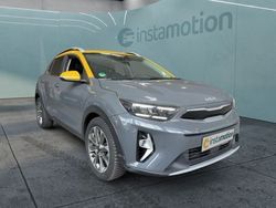 Grau Gebraucht 2023 Kia Stonic Spirit SUV | 22.990 € (Etwas zu teuer)