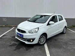 Weiß Gebraucht 2016 Mitsubishi Space Star Kleinwagen | 5.590 € (Teuer)