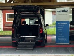 Schwarz Gebraucht 2019 VW Caddy Van / Kleinbus | 29.900 €