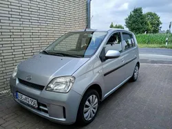 Silber Gebraucht 2006 Daihatsu Cuore Kleinwagen | 2.250 € (Teuer)