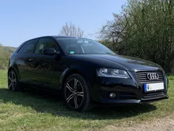 Schwarz Gebraucht 2010 Audi A3 Attraction Limousine | 5.900 € (Fairer Preis)
