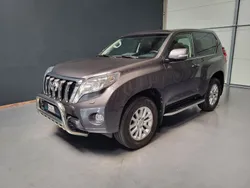 Grey metallic Gebraucht 2016 Toyota Land Cruiser SUV | 48.950 € (Teuer)
