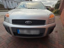 Silber Gebraucht 2008 Ford Fusion Limousine | 1.600 €