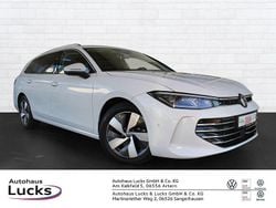 Pure white Gebraucht 2025 VW Passat Elegance Kombi | 37.449 € (Guter Preis)