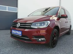 Rot Gebraucht 2018 VW Caddy Maxi Highline Van / Kleinbus | 20.900 € (Fairer Preis)