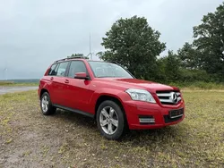 Rot Gebraucht 2010 Mercedes GLK250 SUV | 12.500 €