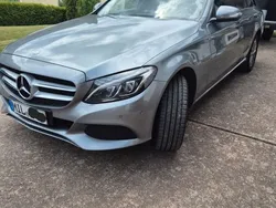Grau Gebraucht 2015 Mercedes 250 Kombi | 14.500 €