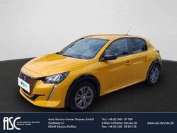 Jaune faro Gebraucht 2022 Peugeot 208 Kleinwagen | 14.390 € (Fairer Preis)