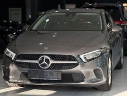 Grau Gebraucht 2021 Mercedes A180 Limousine | 16.950 € (Superpreis)