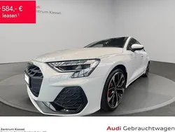 Gletscherweiß metallic Gebraucht 2024 Audi A3 S-Line Limousine | 45.990 €