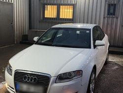 Weiß Gebraucht 2006 Audi A4 Limousine | 2.750 € (Superpreis)