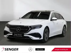 Weiß Gebraucht 2024 Mercedes E300 AMG | 54.840 € (Guter Preis)