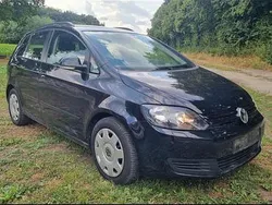 Blau Gebraucht 2009 VW Golf Plus Cross Van / Kleinbus | 2.300 €