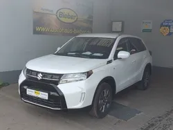 Weiß Neu 2025 Suzuki Vitara Comfort SUV | 25.900 € (Fairer Preis)