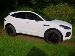 Weiß Gebraucht 2023 Jaguar E-Pace R-Dynamic SUV | 41.800 € (Teuer)