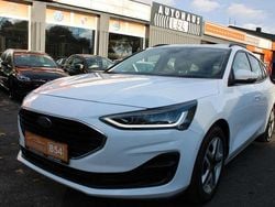 Weiß Gebraucht 2022 Ford Focus Cool & Connect Kombi | 15.991 € (Superpreis)