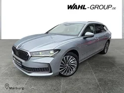 Silber Neu 2025 Skoda Superb LAURIN & KLEMENT Kombi | 50.775 € (Fairer Preis)