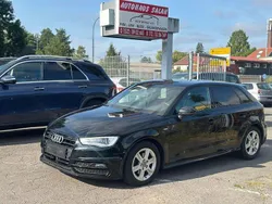 Schwarz Gebraucht 2015 Audi A3 Sportback S-Line Limousine | 11.600 € (Guter Preis)