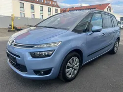 Blau Gebraucht 2015 Citroën Grand C4 Picasso SELECTION Van / Kleinbus | 8.999 € (Fairer Preis)