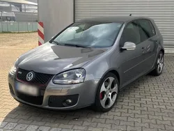 VW Golf V