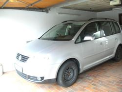 Silber metallic Gebraucht 2004 VW Touran Van / Kleinbus | 8.950 €