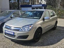 Pannacotta m2 Gebraucht 2006 Opel Astra Cosmo Limousine | 2.690 € (Etwas zu teuer)