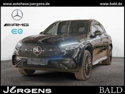 Schwarz unilack schwarz Gebraucht 2025 Mercedes GLC300e AMG SUV | 66.690 € (Fairer Preis)