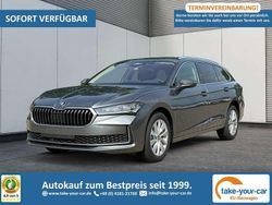 Graphitegrau metallic Neu 2025 Skoda Superb Selection Kombi | 44.280 € (Superpreis)