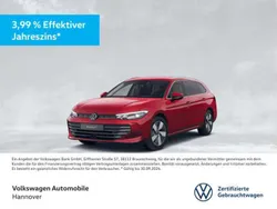 Chilirot metallic Gebraucht 2024 VW Passat Business Kombi | 32.990 € (Fairer Preis)