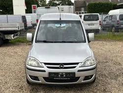 Silber Gebraucht 2008 Opel Combo Edition Van / Kleinbus | 2.999 € (Fairer Preis)