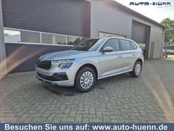 Brillantsilber metallic Neu 2025 Skoda Kamiq Selection SUV | 24.990 € (Superpreis)