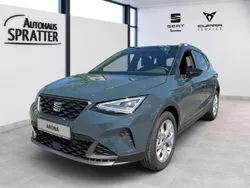 Fjordblau Neu 2025 Seat Arona FR SUV | 25.880 € (Etwas zu teuer)