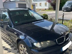 Blau Gebraucht 2004 BMW 320 Kombi | 2.500 € (Guter Preis)