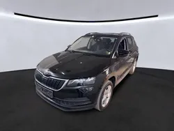 Schwarz Gebraucht 2021 Skoda Karoq Ambition SUV | 17.990 €