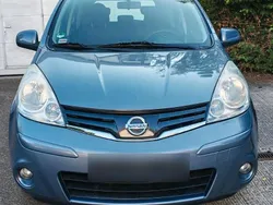 Grau Gebraucht 2010 Nissan Note Van / Kleinbus | 3.100 €