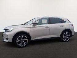 Lackierung chrystal pearl/metallic klarlack Gebraucht 2022 DS Automobiles DS7 Crossback Rivoli SUV | 22.480 € (Fairer Preis)