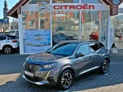 Platinium grau metallic Gebraucht 2021 Peugeot 2008 Allure SUV | 19.950 € (Fairer Preis)